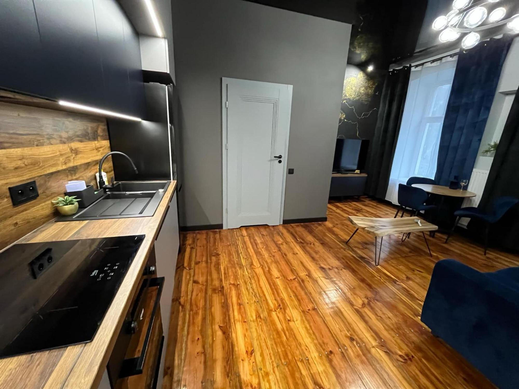Hola Apartamenty Piotrkowska Łódź Esterno foto