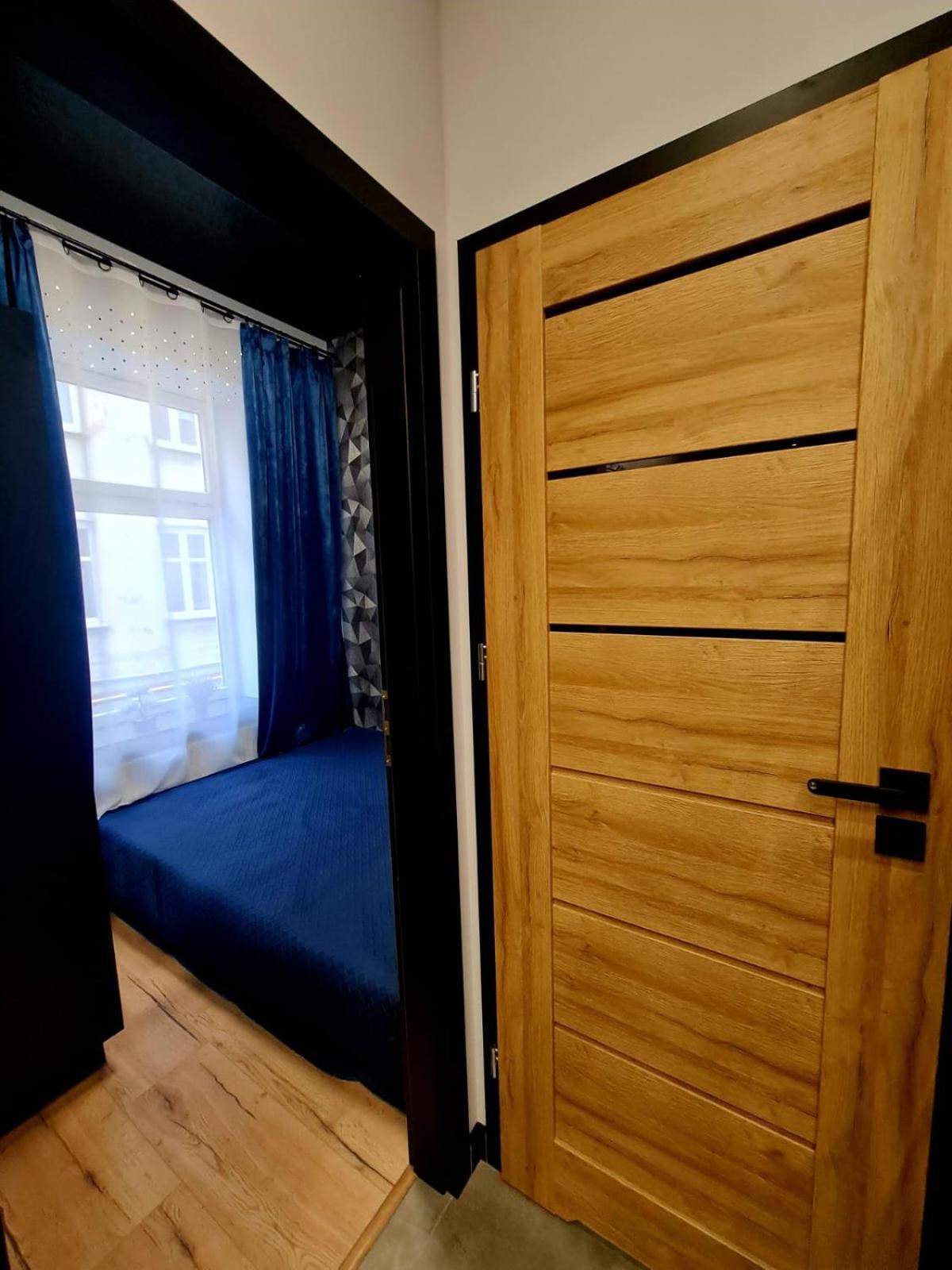 Hola Apartamenty Piotrkowska Łódź Esterno foto